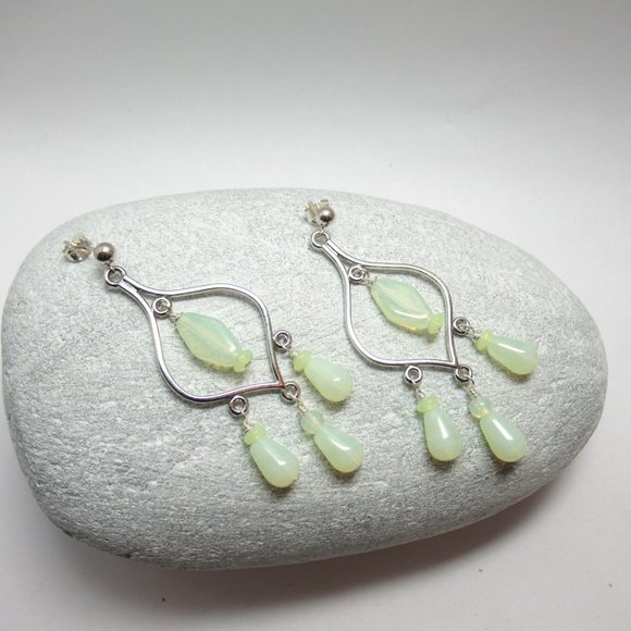 Uranium Glass bead chandelier earrings - Picture 8 of 11